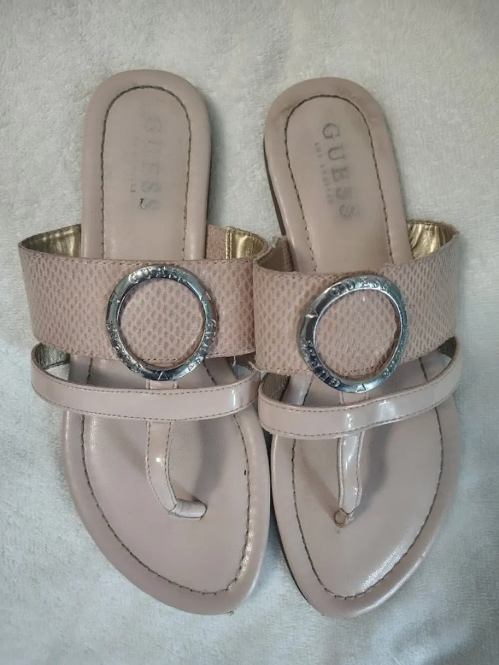 Guess Blush Pink Thong Sandals Logo Hardware Size 8